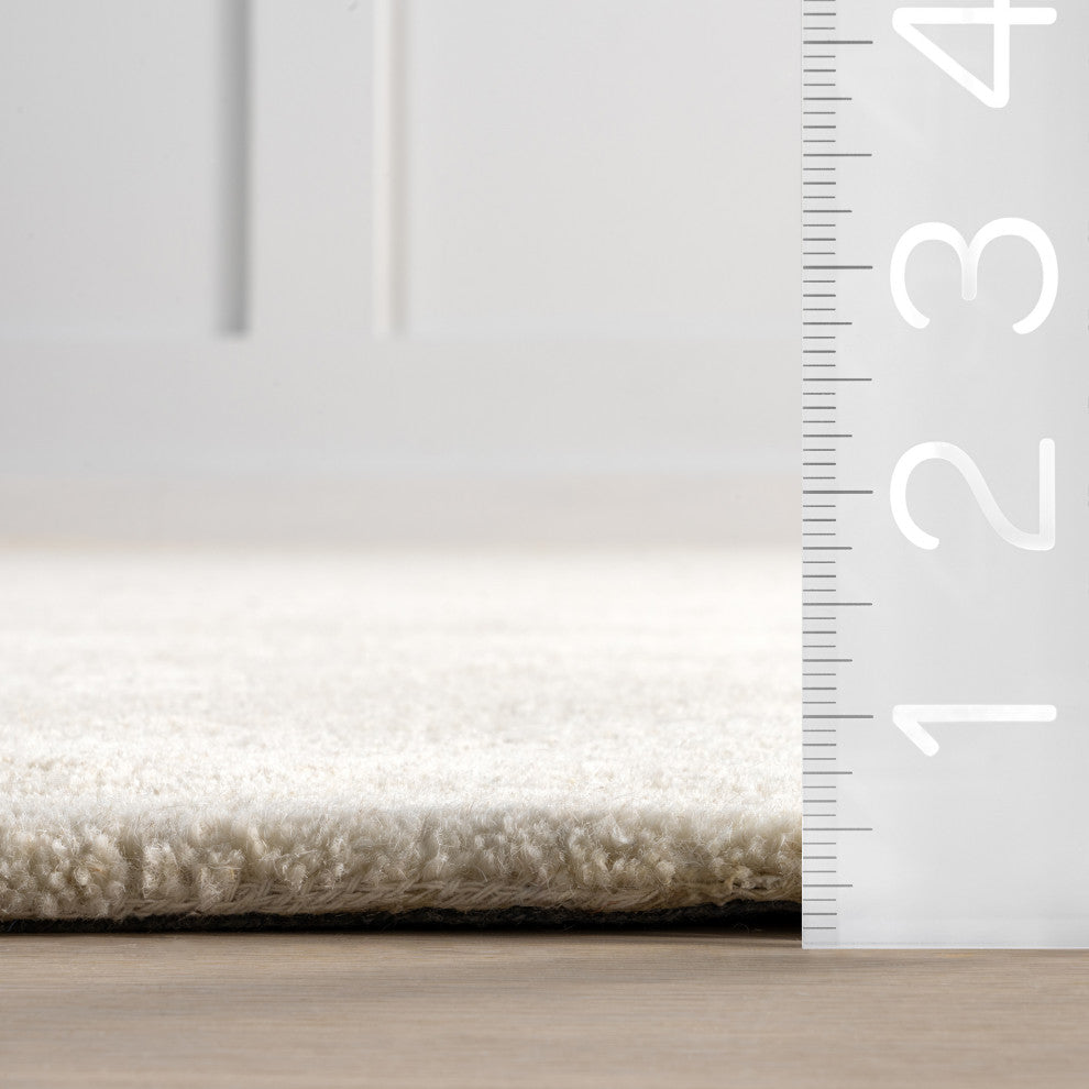 Clementime Modern Wool Area Rug, Ivory 5'x8'Shaped