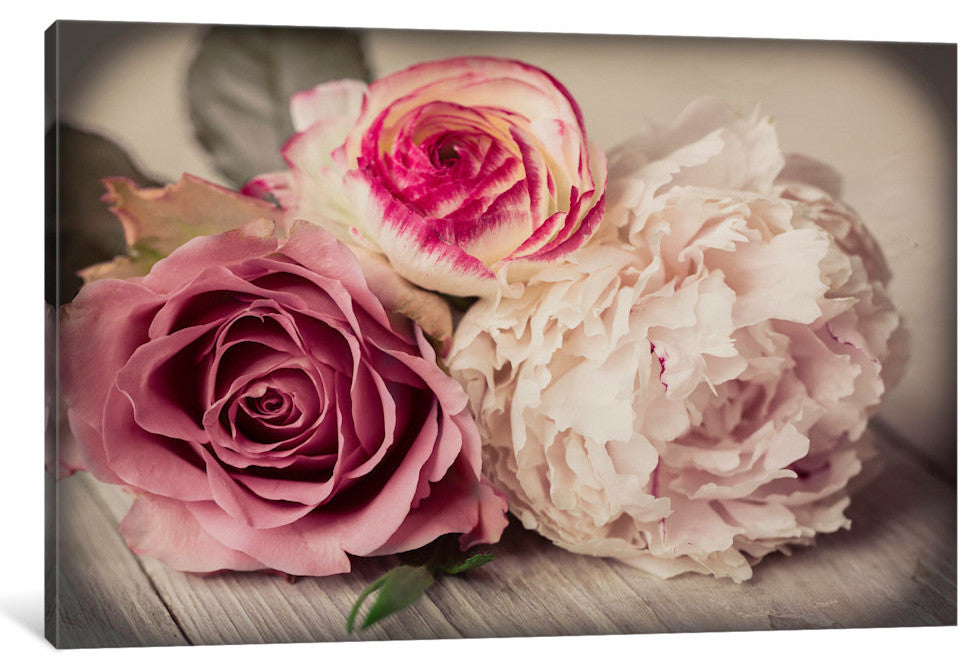 "Bouquet II" Wrapped Canvas Art Print, 26x18x1.5
