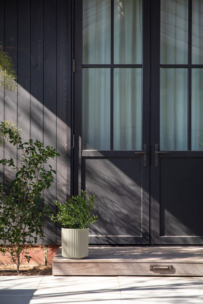 Veradek Demi Series Planter, Sand, 12", 1 Pack