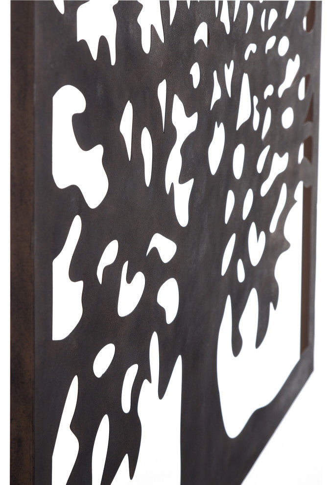 Metal wall art of tree