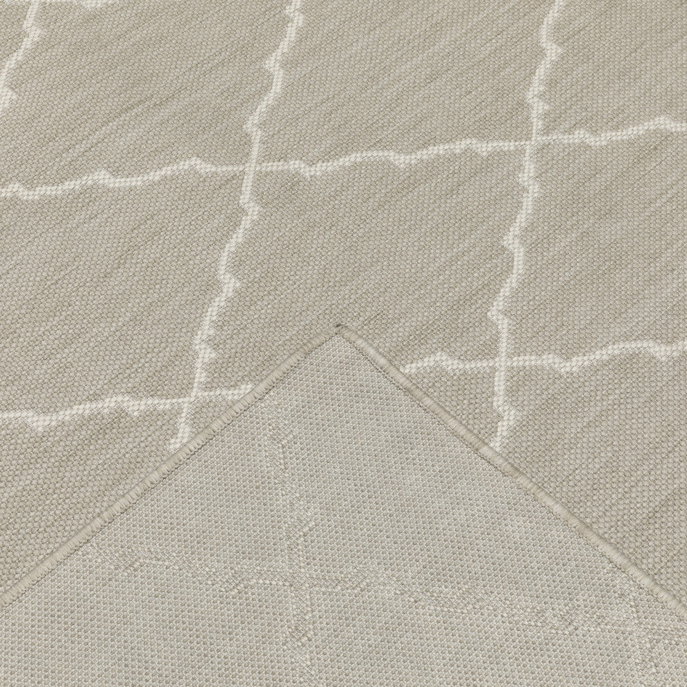 Parlan Lattice Indoor-Outdoor Area Rug, Gray, 9'10"x12'10"
