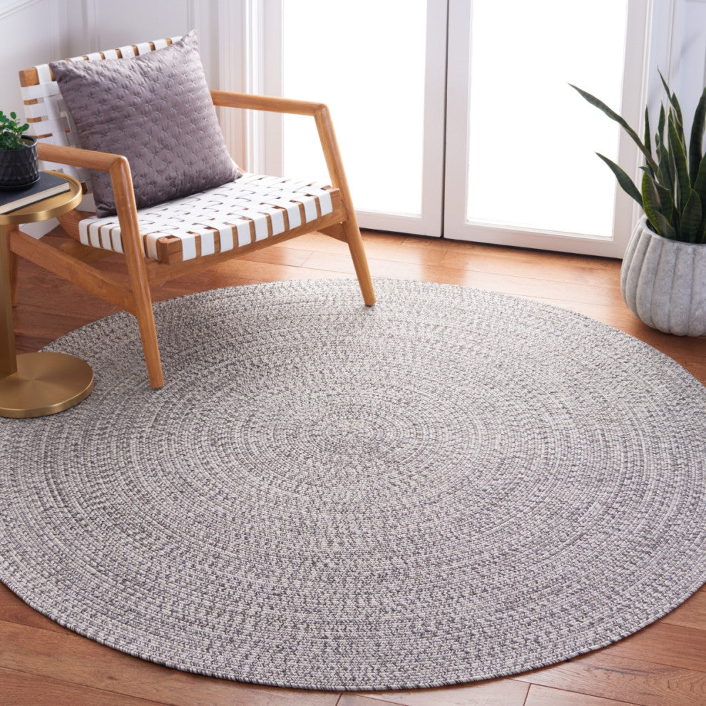 Safavieh Braided BRA201 Rug Machine-Washable, Grey/Ivory, 4' Round