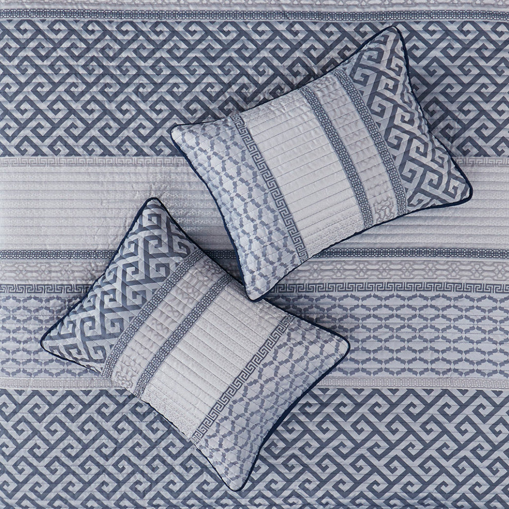 Madison Park Bennett 4 Piece Jacquard Quilt Set With Throw Pillow, Navy