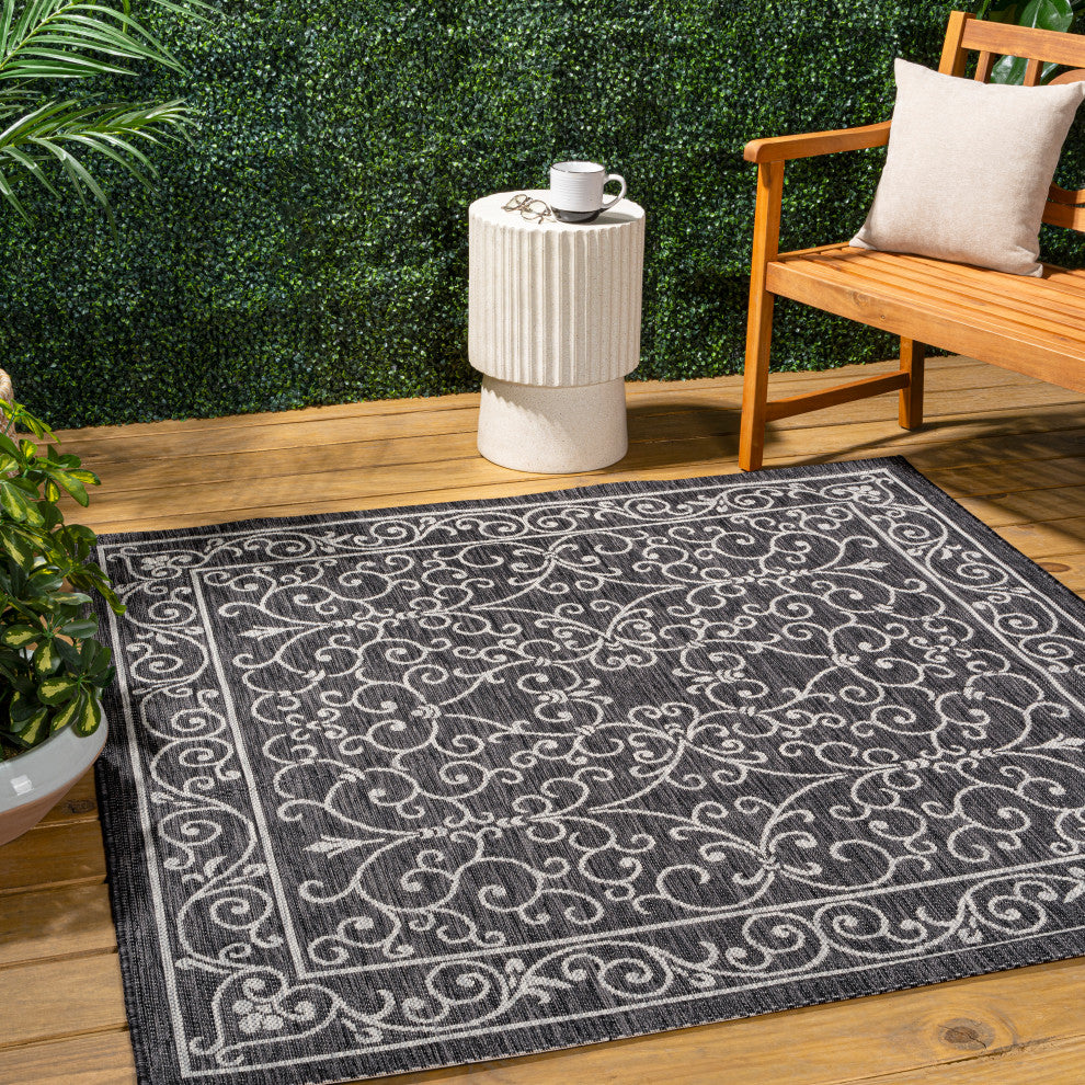 Charleston Vintage Filigree Textured Weave Indoor/Outdoor Area Rug