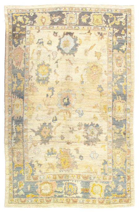 Ivory Color Fine Hand Knotted Oushak Rug 5'7"x9'6"