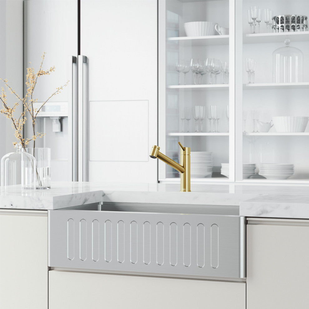 VIGO Branson 9" H Single Handle Pull-Out Sprayer Kitchen Faucet, Matte Brushed Gold, Without Extras