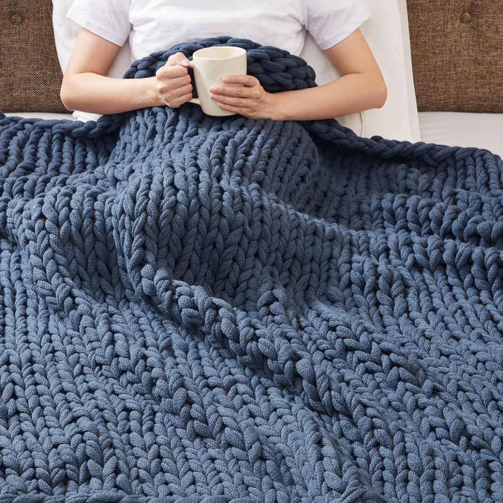 Madison Park Chunky Double Knit Handmade Throw Blanket, Blush, Navy Blue