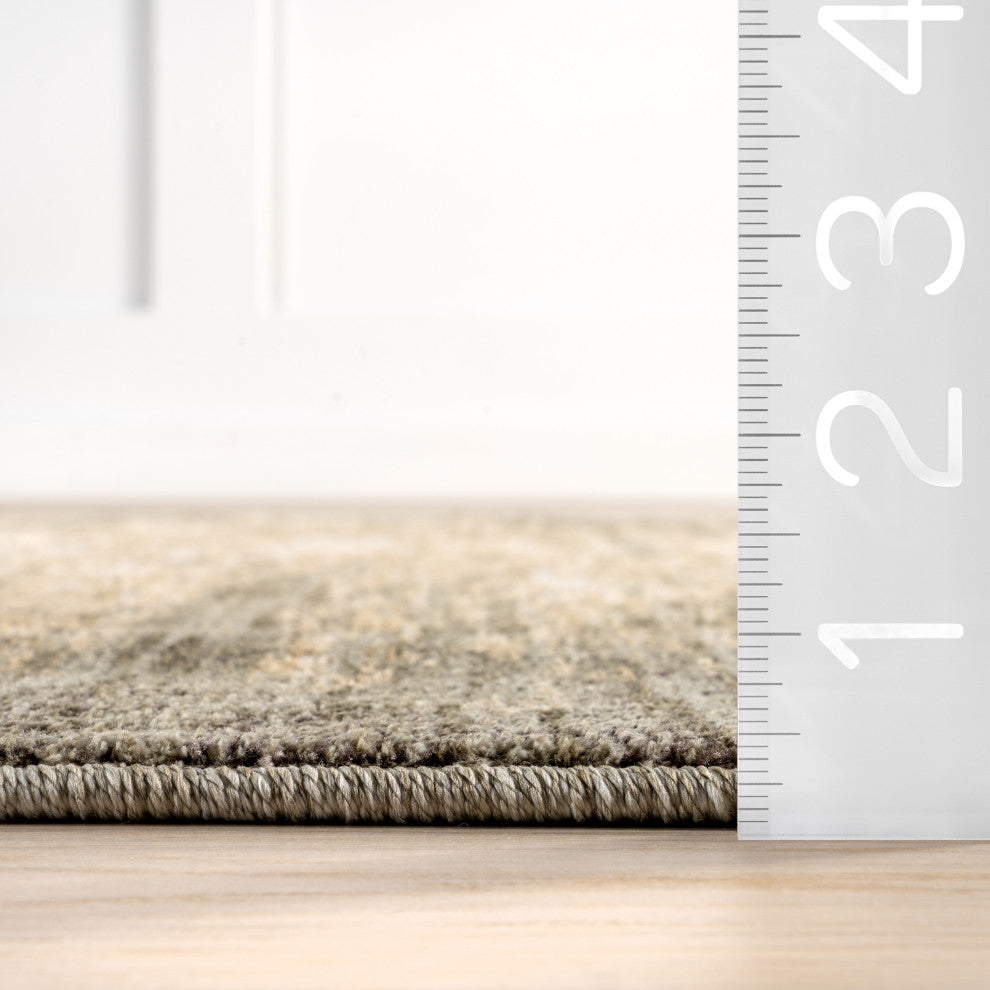 Fiadh Abstract Fringe Area Rug, Green 2'x3'