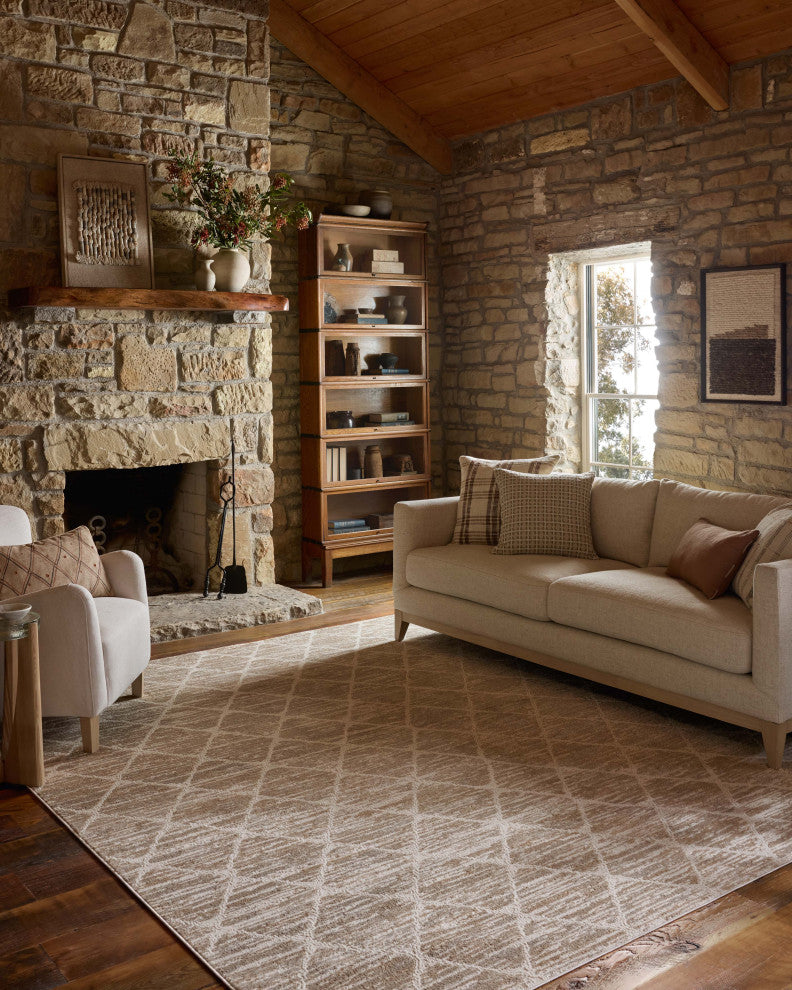 Loloi Townes Pebble / Beige 7'-10" x 10' Area Rug