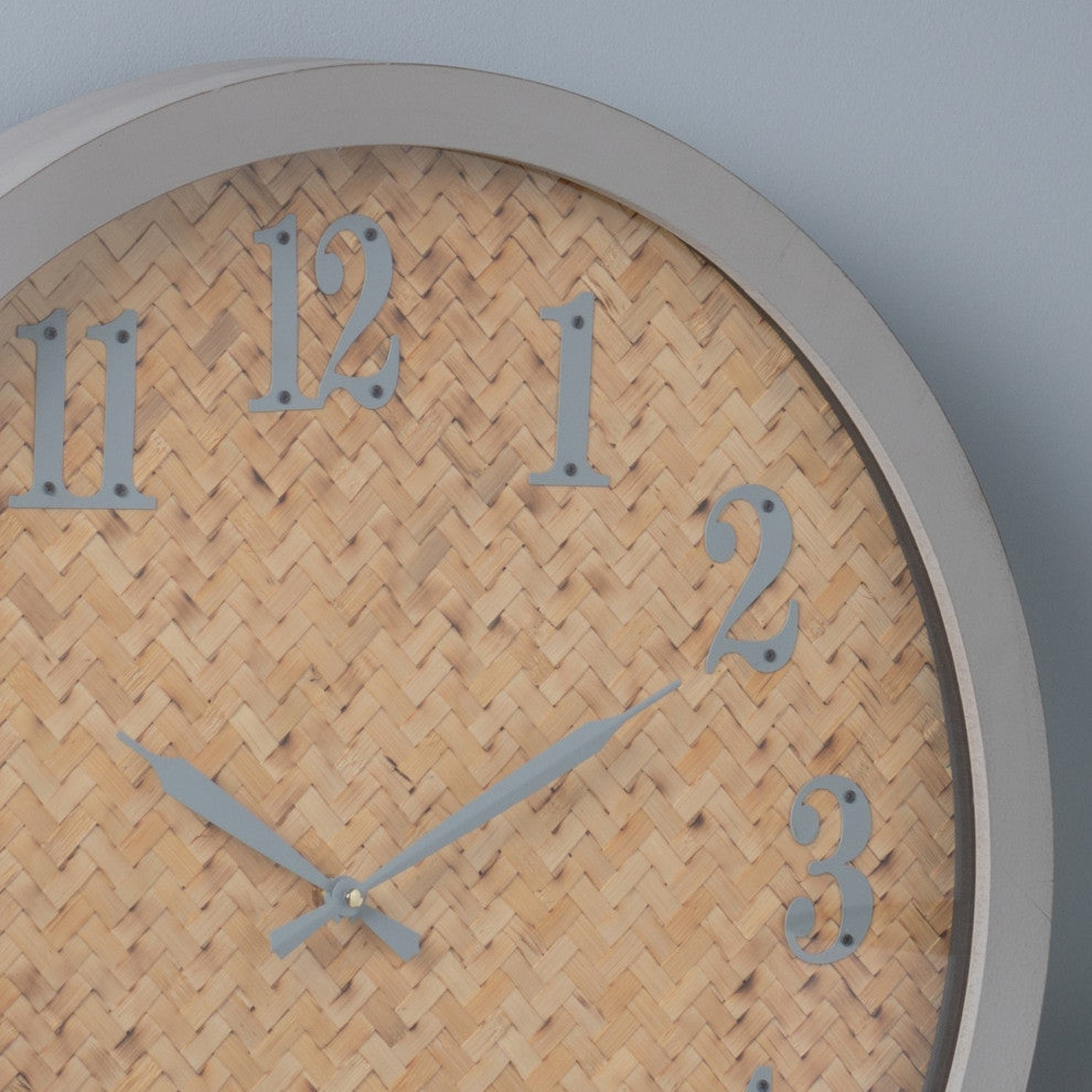 Desra Wall Clock