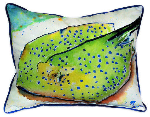 Pair of Betsy Drake Stingray Large Pillows 16 Inch x 20 Inch