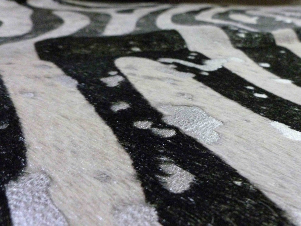 Silver Splashed Zebra