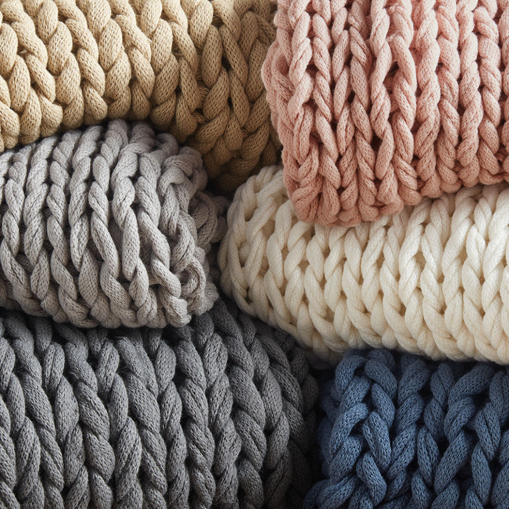 Madison Park Chunky Double Knit Handmade Throw Blanket, Blush, Light Grey