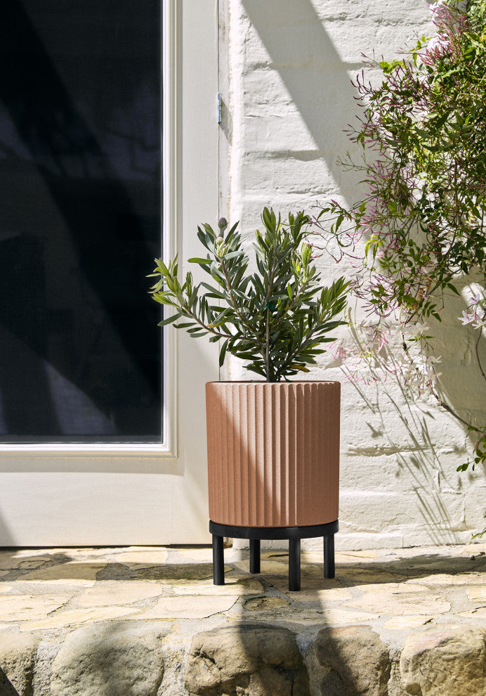 Veradek Demi Series Raised Planter With Stand, Terracotta/Black, 12", Set of 2