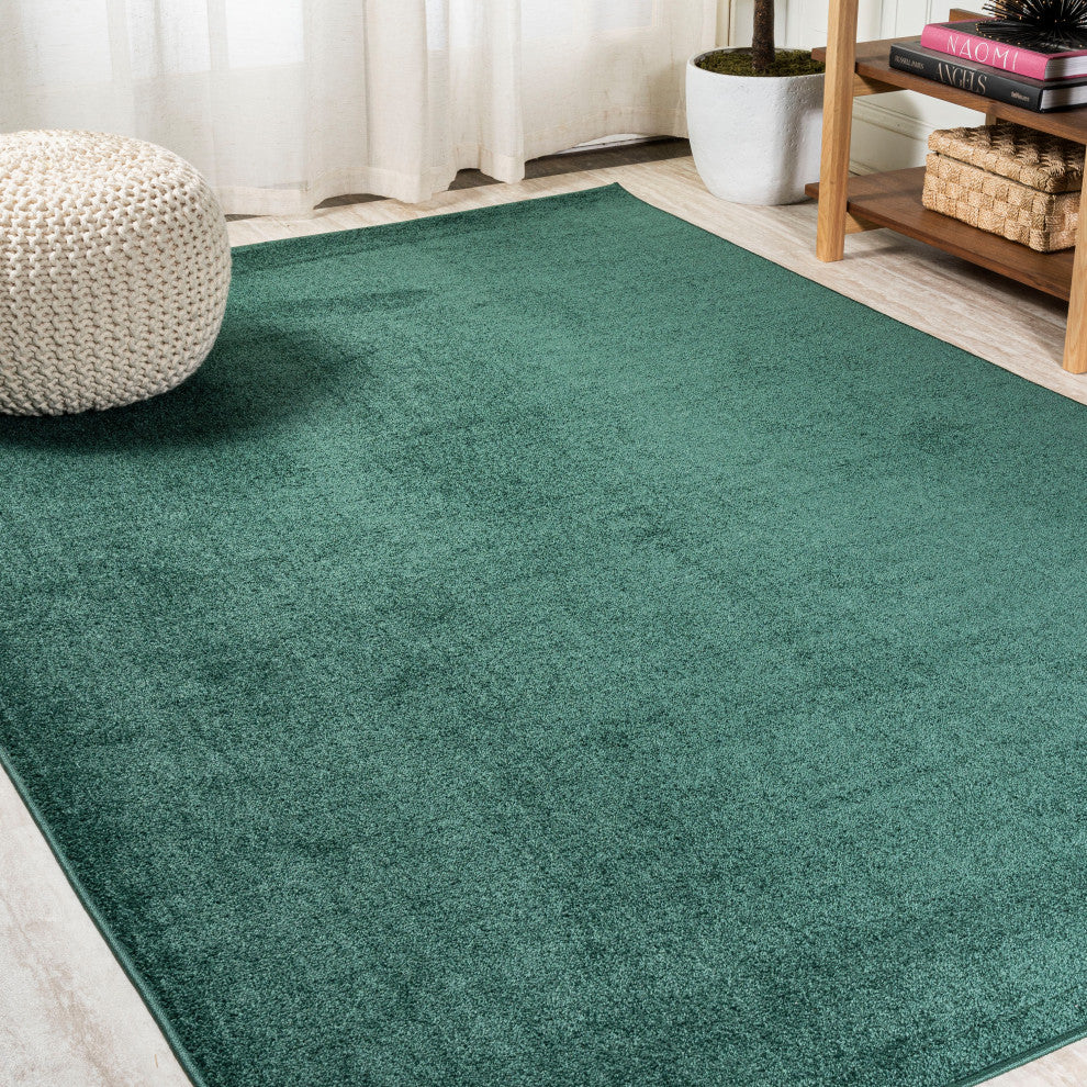 Haze Solid Low-Pile Runner Rug, Emerald, 9 X 12