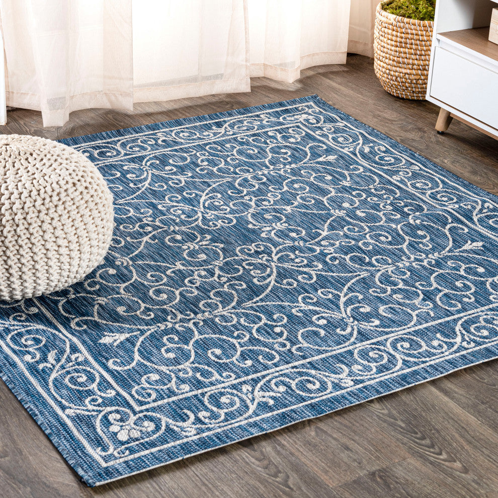 Charleston Vintage Filigree Textured Weave Indoor/Outdoor Area Rug