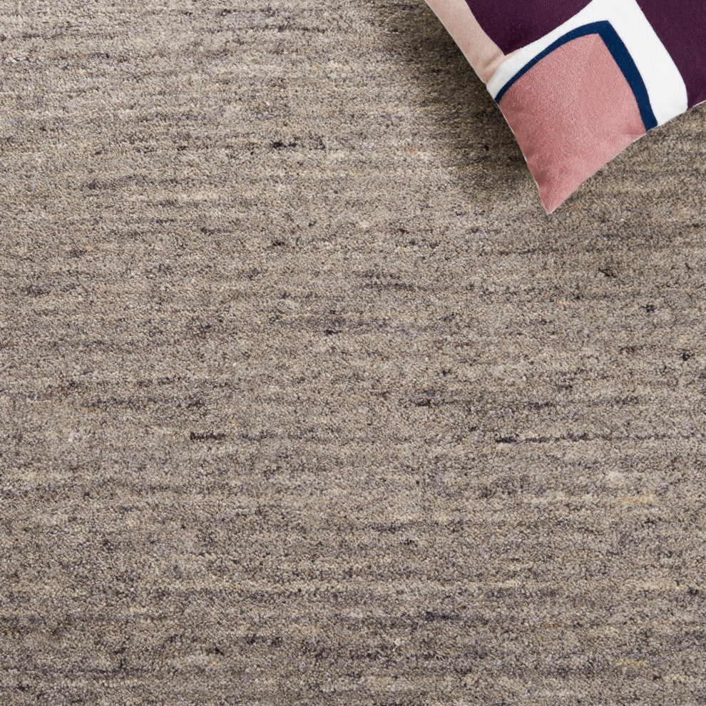 Safavieh Metro Collection HIM413G Rug, Light Grey, 7' X 7' Square