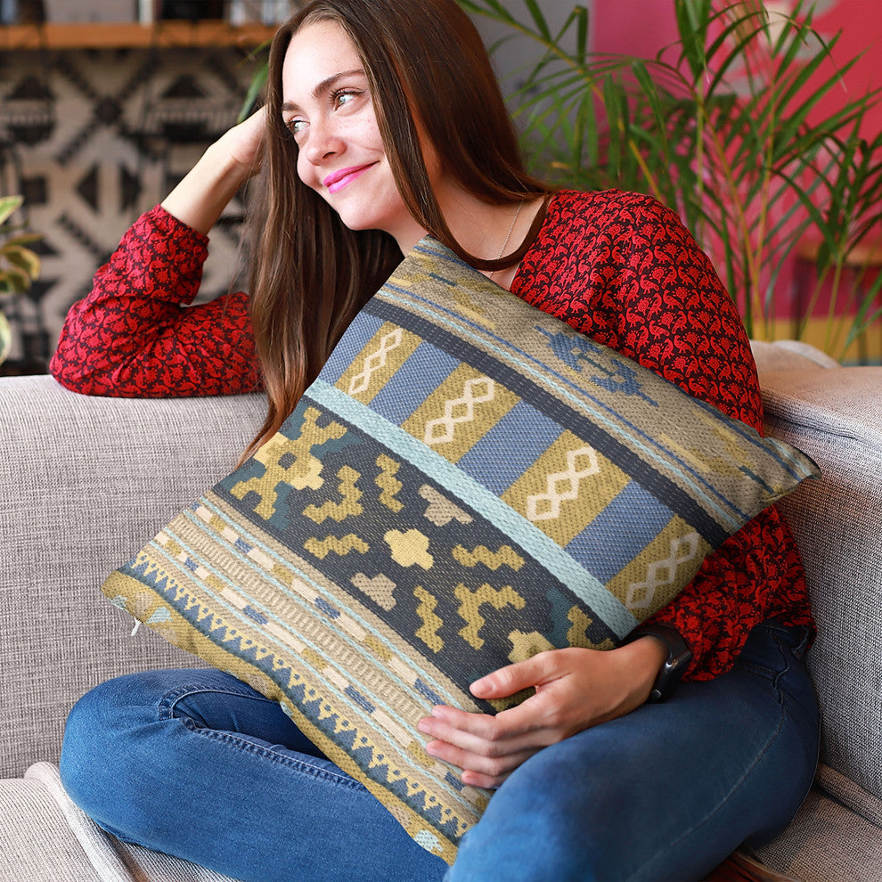 Plutus Blue Unique Lanes Border Luxury Throw Pillow, 12"x20"