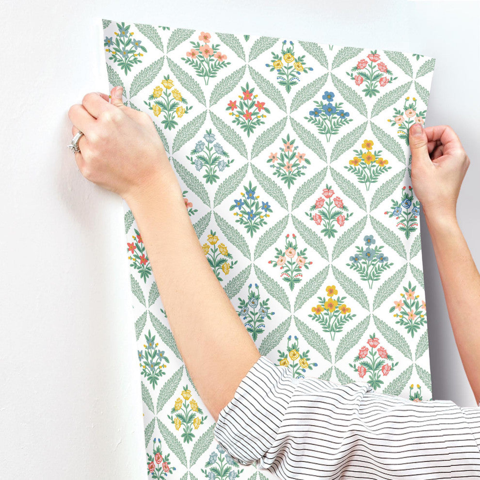 Estee Garden Sage Wallpaper