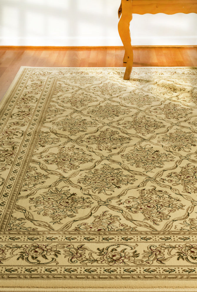 Legacy Ivory Rug, 5'3"x7'7"
