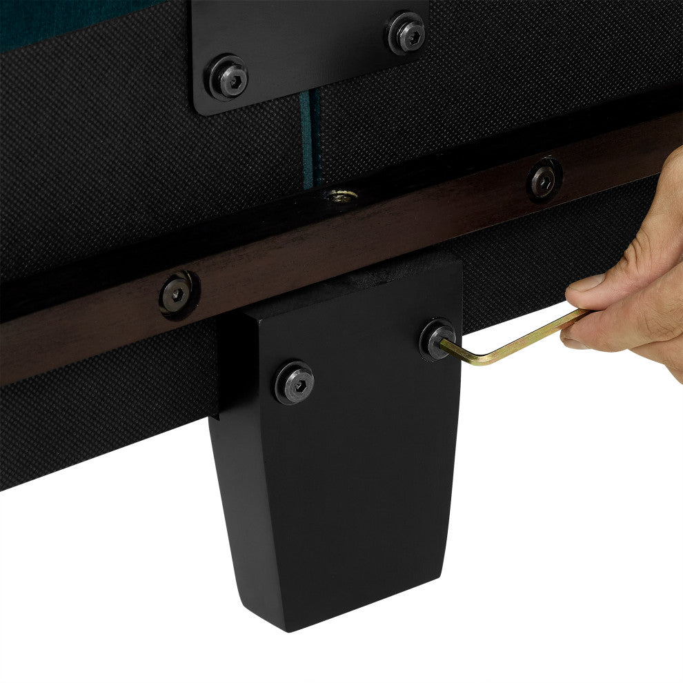 Legends Home King Size White Boucle Upholstered Platform Bed