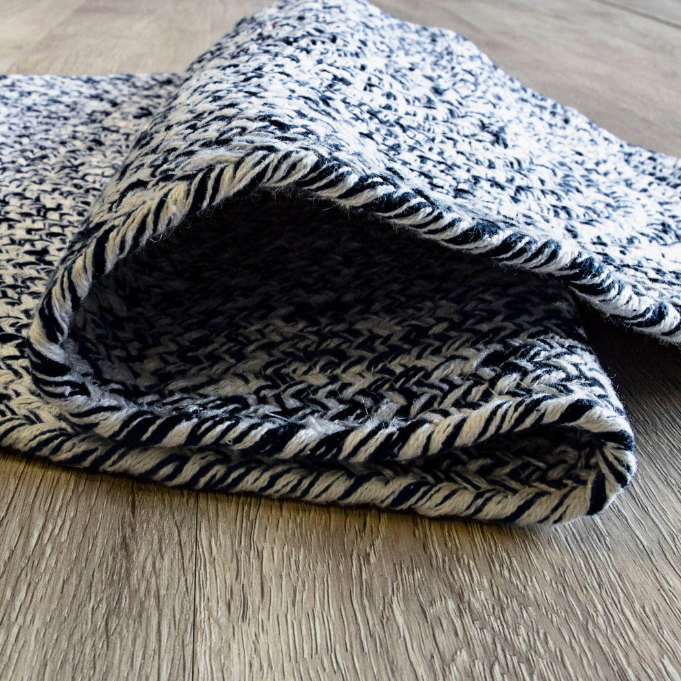 Farmhouse Cotton Braided Area Rug - Black and White - 3' X 5'