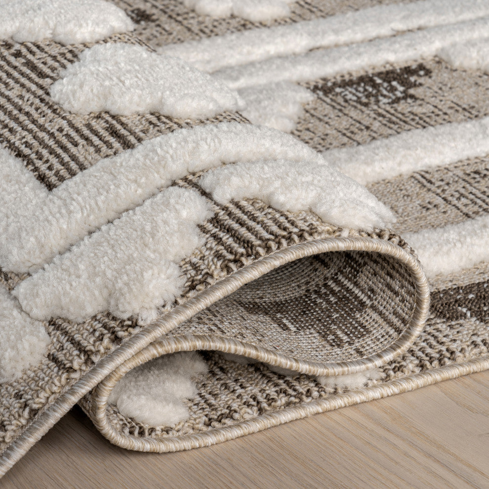 Audience Geometric Tasseled Area Rug, Beige 5' 3" x 7' 6"