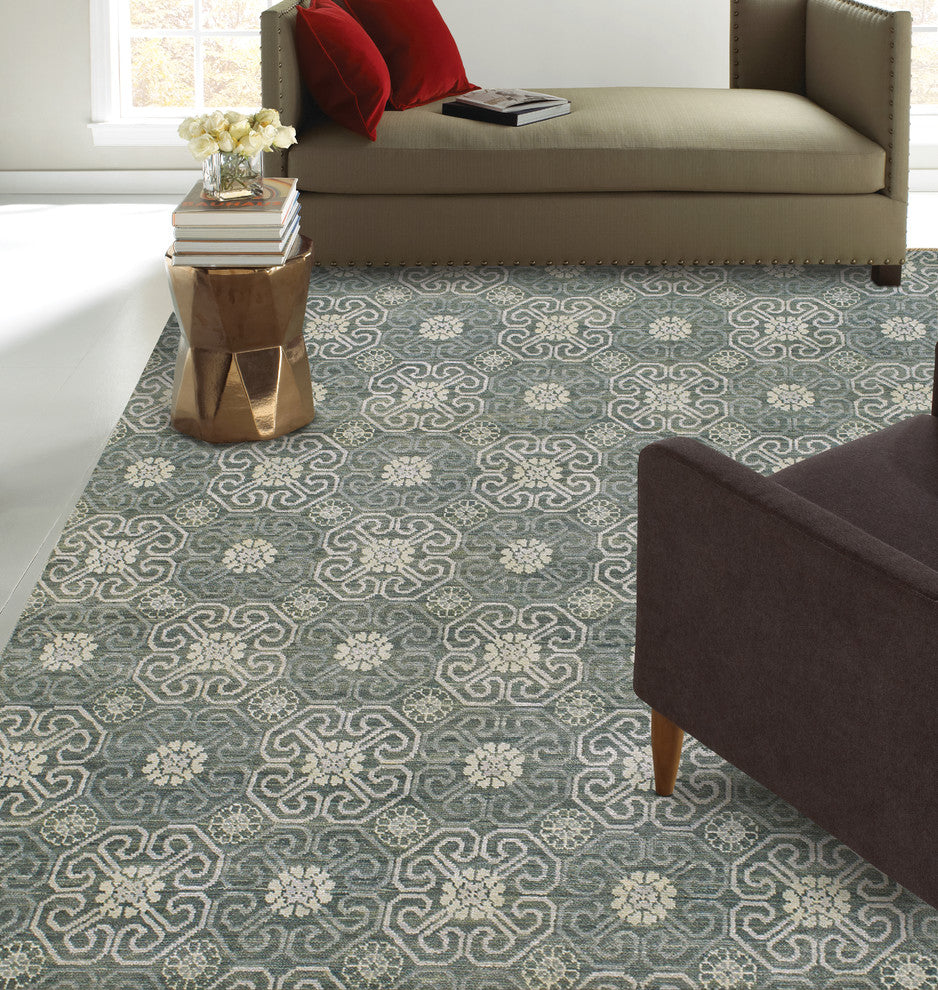 Pewter Burmesse-Flower Rectangular Hand Knotted Rug, 5' 6"x8' 6"