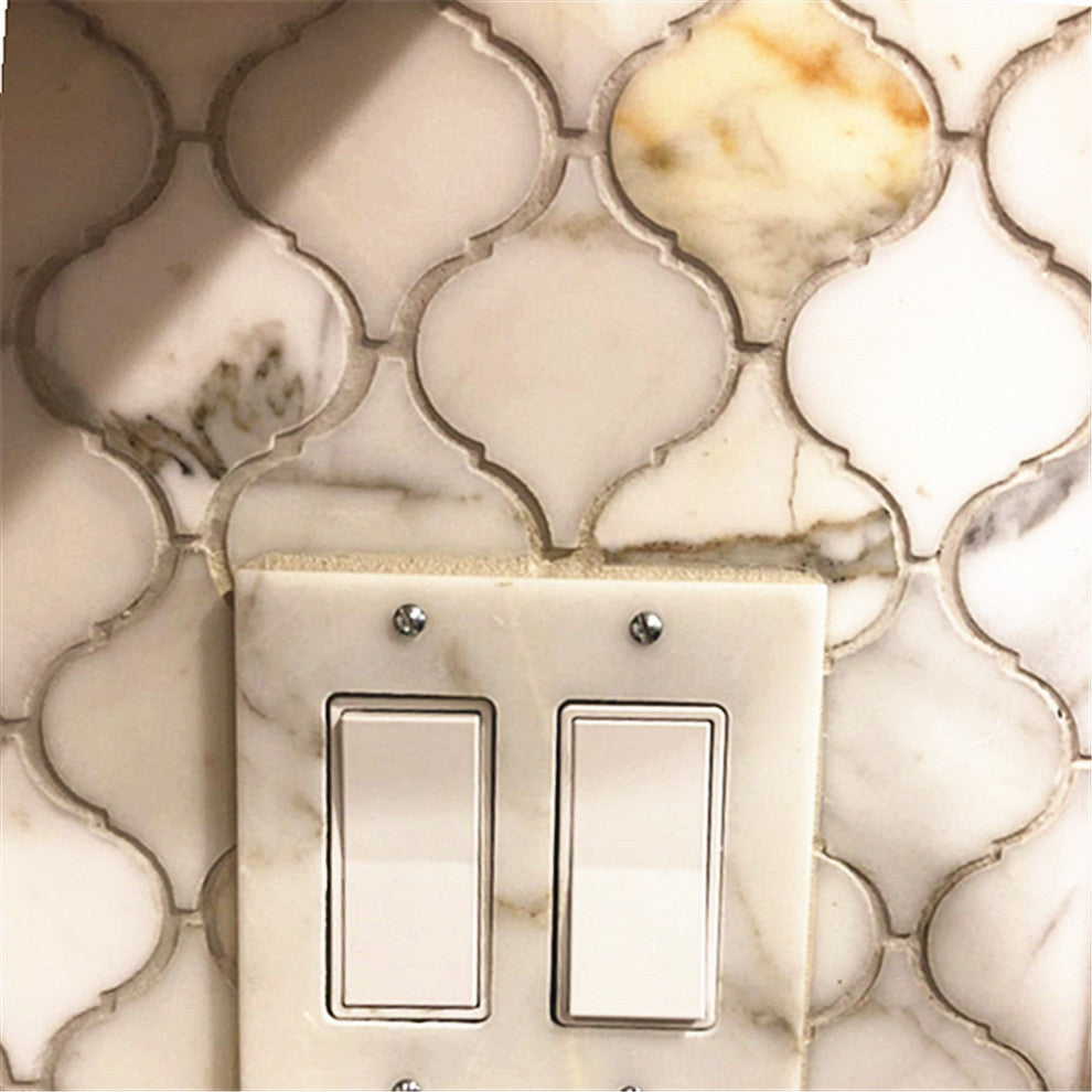Calacatta Gold Calcutta Marble Arabesque Lantern Mosaic Tile Honed, 1 sheet