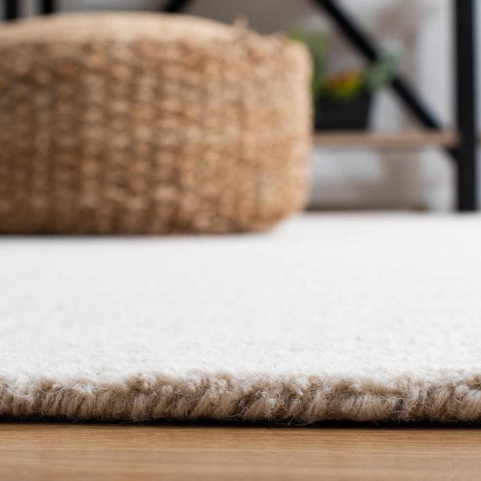 Safavieh Couture Abstract Collection, ABT468 Rug