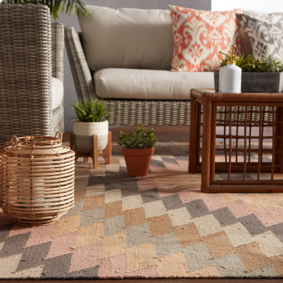 Jaipur Living Mojave Indoor/Outdoor Geometric Multicolor Area Rug, 3'6"x5'6"
