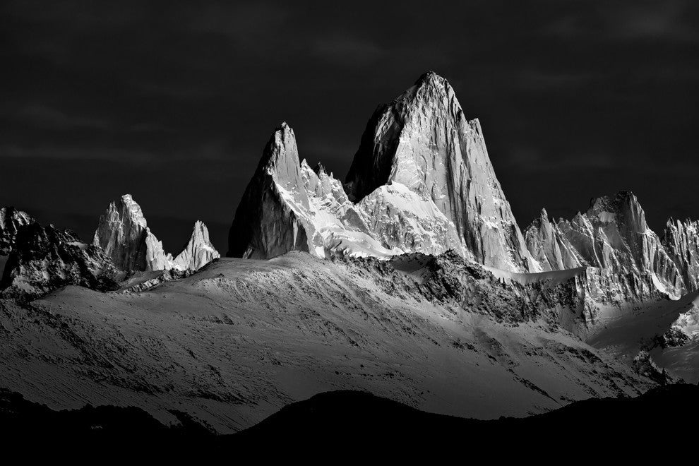 Patagonia Icon, 18"x12"