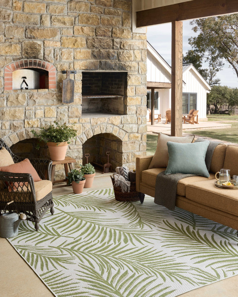 Loloi Easton Ivory / Green 18" x 18" Sample Rug