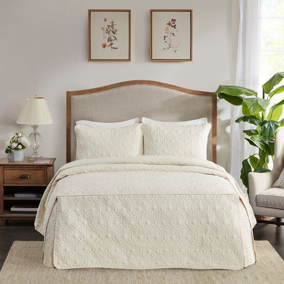 Madison Park Quebec 3 Piece Fitted Bedspread Set, Cream