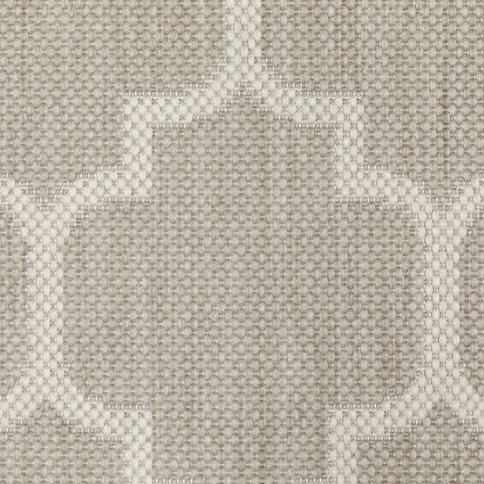Parlan Geometric Trefoil Indoor-Outdoor Area Rug, Gray, 3'3"x5'