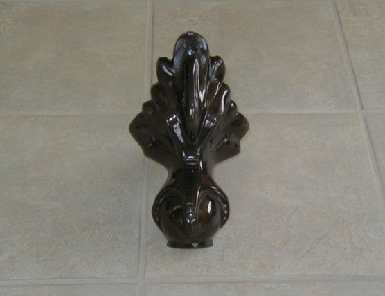Dutchess 68" Double Slipper White Clawfoot Tub Wth Bronze Clawfoot Feet