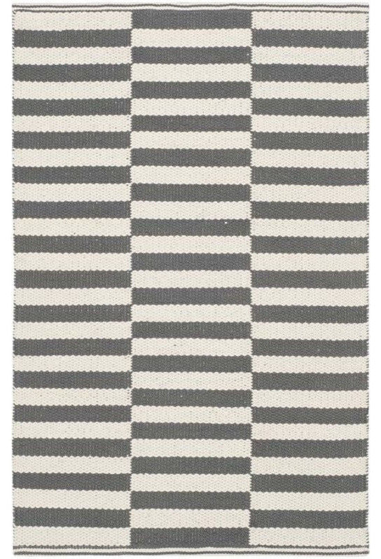 Safavieh Montauk Mtk715A Striped Rug, Ivory/Grey, 2'3" X 3'9"