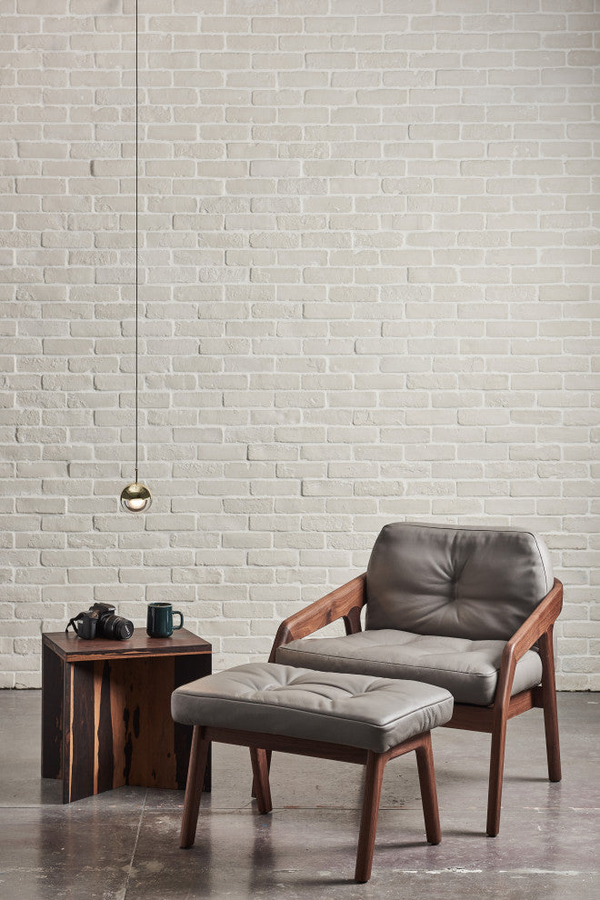 Dora Pendant single, Brass