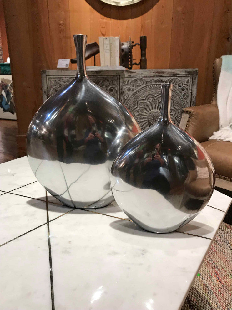 Cuello Long Neck Disc Vase, Large