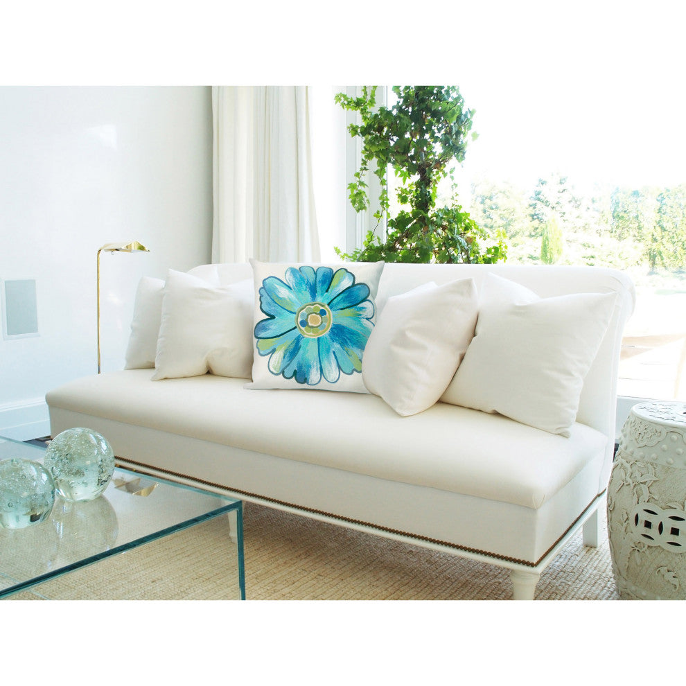 Visions II Daisy Pillow, Aqua, 20"x20"