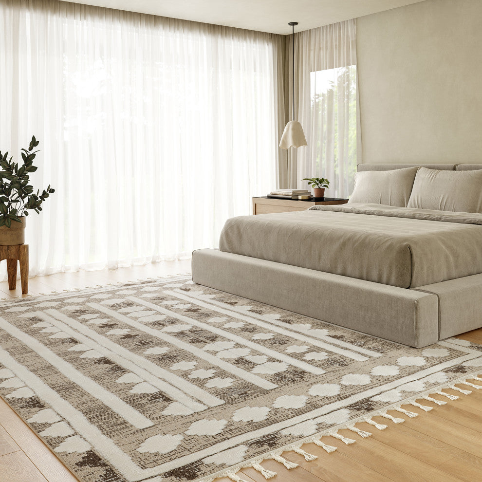 Audience Geometric Tasseled Area Rug, Beige 5' 3" x 7' 6"