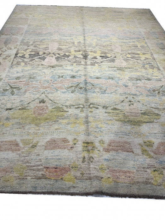 Fine Hand Knotted Persian Sultanabad Rug 8'3"x11'