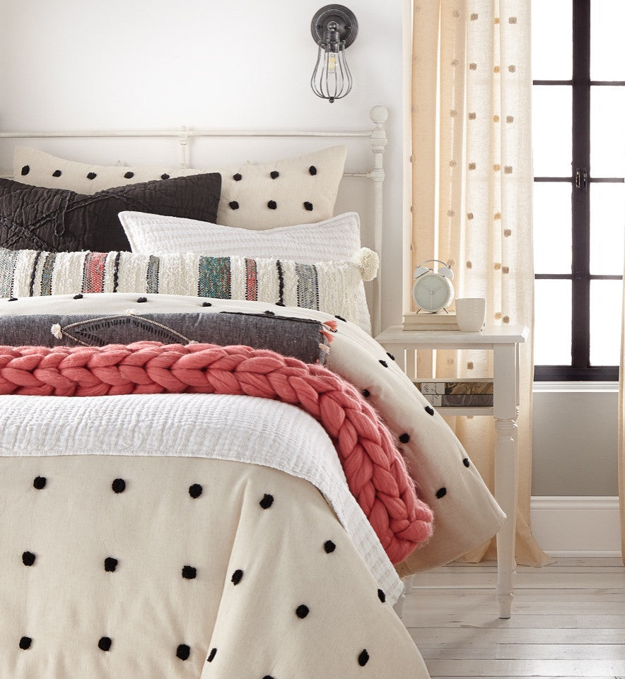 Astrid Quilt, Asphalt, Queen