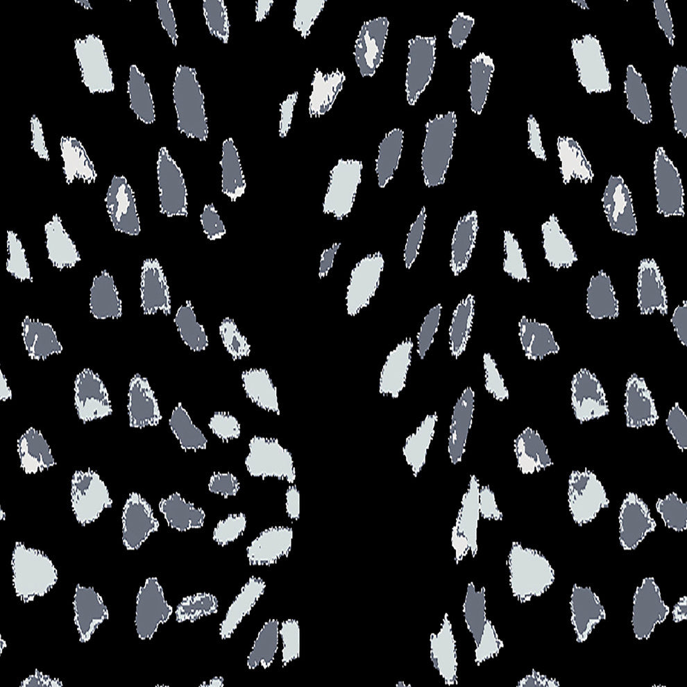 Fan Dance 28"x58" Black Geometric Bath Towel