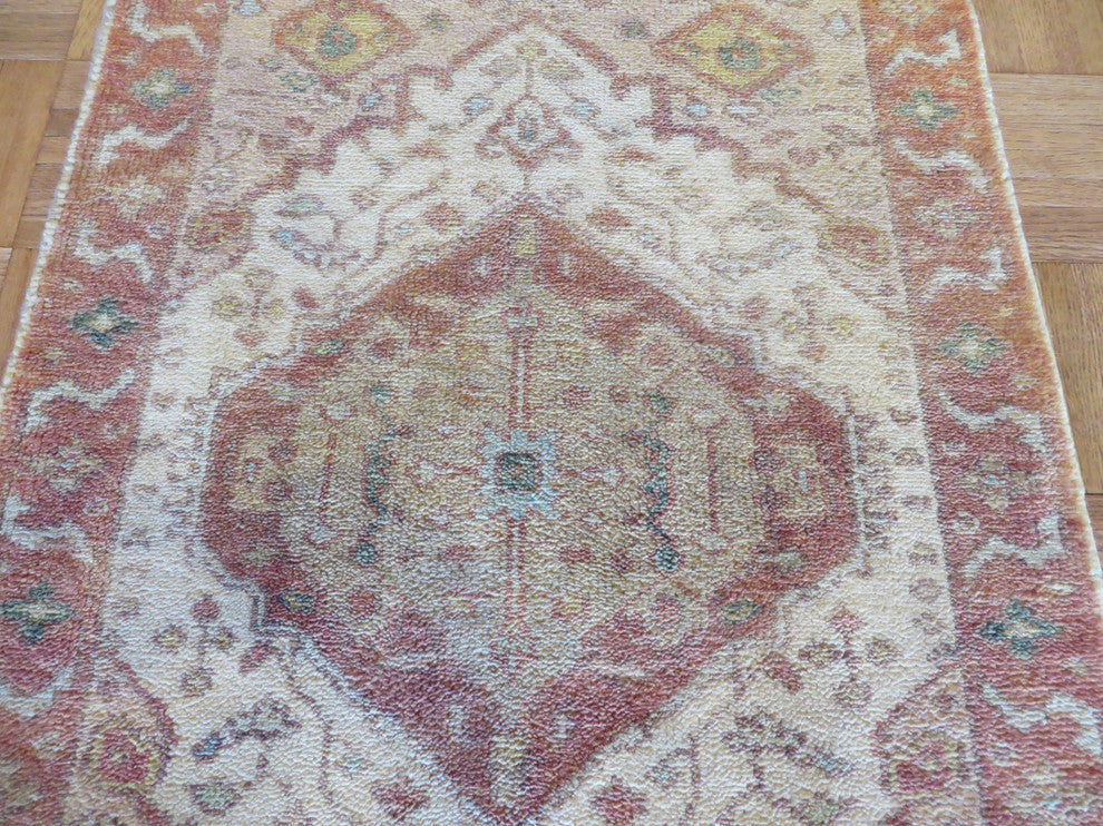 2'x3' Hand Knotted Ivory Antiqued Fine Serapi Heriz Fine Oriental Rug