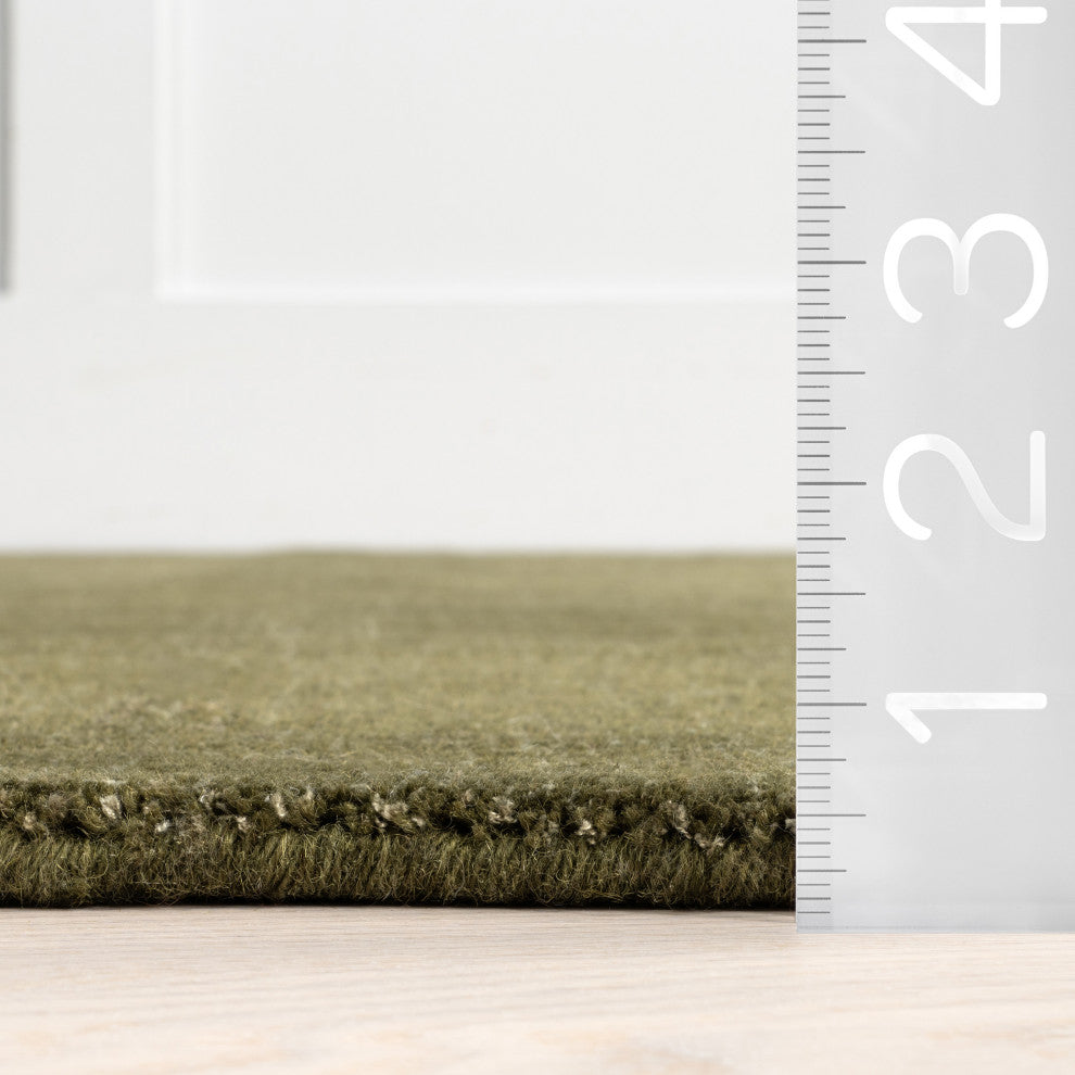 Petra High-Low Wool-Blend Area Rug, Verdant Green 10' x 14'
