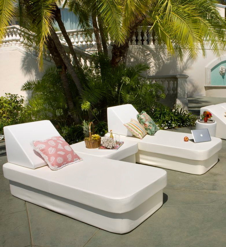 Cot Outdoor Resort Bed, Twin, Chill White