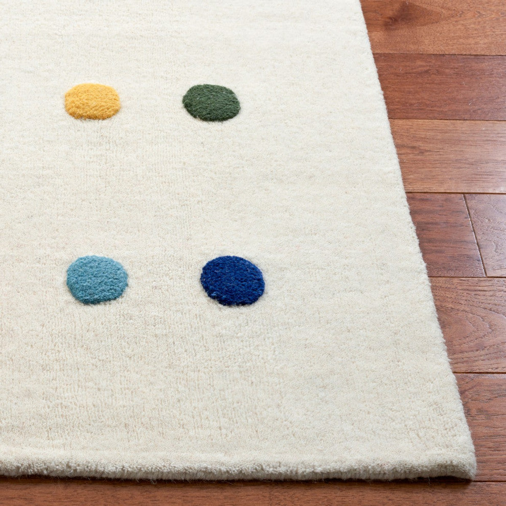 Safavieh Kids Collection, SFK101 Rug, Ivory, 3' Square
