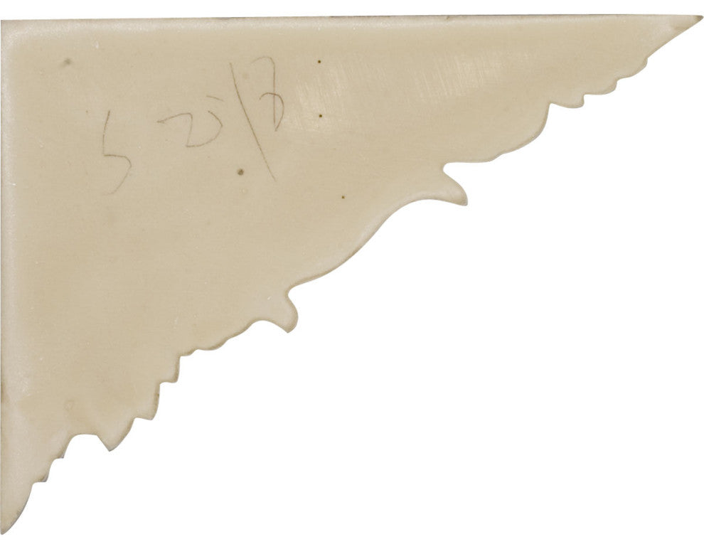 8 5/8"W x 6 1/4"H x 5/8"D Flower Stair Bracket, Left