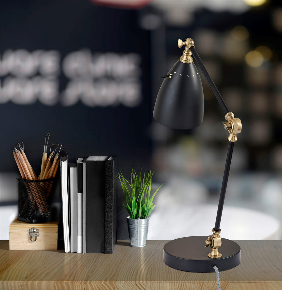 Boston Desk Lamp